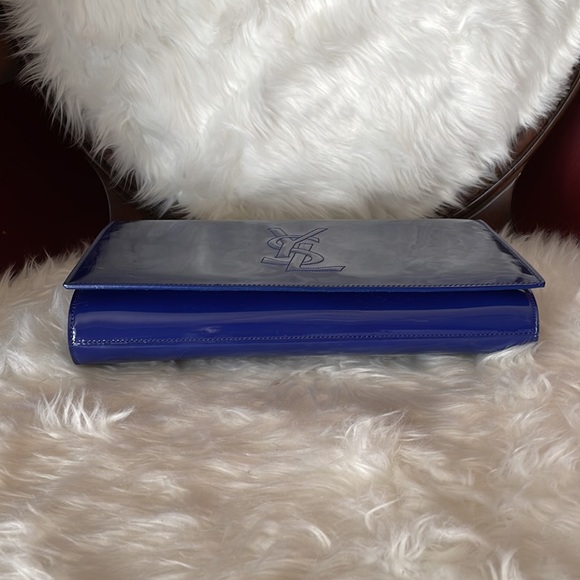 100% AUTHENTIC YSL CLUTCH IN BLUE PATENT LEATHER - Picture 4 of 10